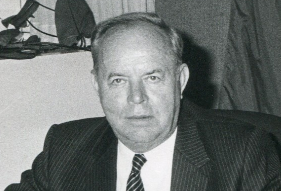 Louis  JUNG